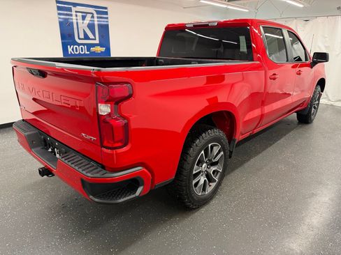 Used 2022 Chevrolet Silverado 1500 RST AWD/4WD image 2