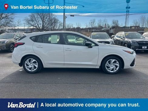 Certified 2024 Subaru Impreza 2.0i image 6