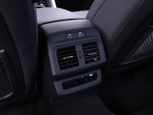 Certified 2025 Audi Q5 Premium w/ Convenience Package AWD/4WD image 15