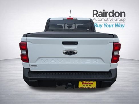 Used 2024 Ford Maverick Lariat w/ Black Appearance Package image 7