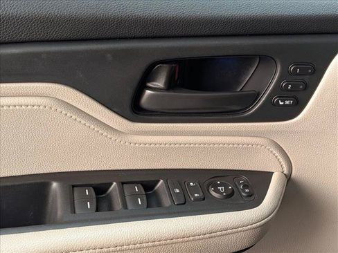 Used 2026 Honda Odyssey EX-L image 12
