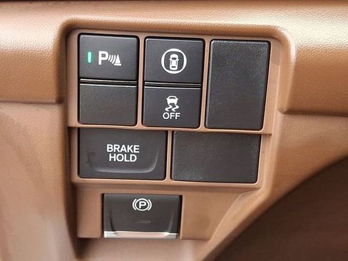 Certified 2024 Acura RDX w/ Technology Package image 27