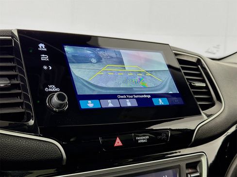 Used 2021 Honda Pilot Elite image 11