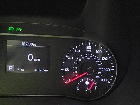 Used 2020 Kia Soul LX FWD image 23