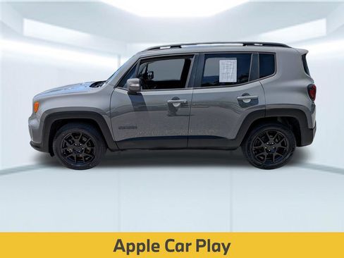 Used 2020 Jeep Renegade Altitude FWD image 2