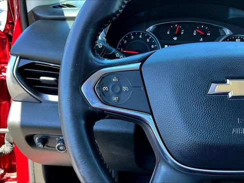 Used 2019 Chevrolet Traverse LT w/ LPO, Cargo Package FWD image 11