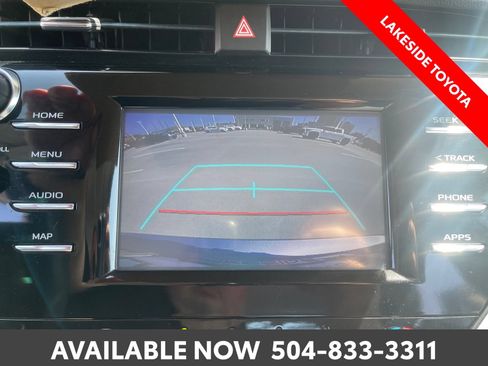 Used 2019 Toyota Camry LE FWD image 32