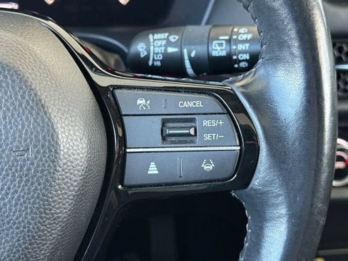 Certified 2024 Honda HR-V EX-L image 29