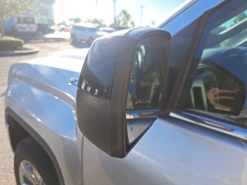 Used 2018 GMC Sierra 1500 SLT image 5