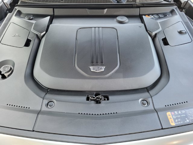 Certified 2024 Cadillac Lyriq Tech RWD image 27