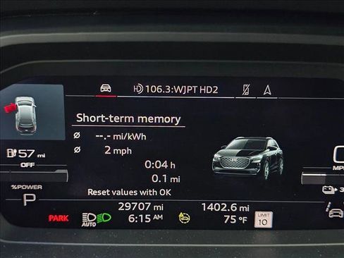 Used 2022 Audi Q4 e-tron Prestige AWD/4WD image 13