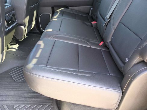 Used 2023 Chevrolet Silverado 1500 LTZ AWD/4WD image 25