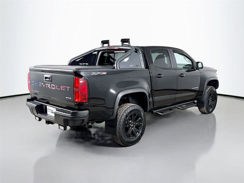 Used 2021 Chevrolet Colorado ZR2 w/ ZR2 Midnight Special Edition image 8