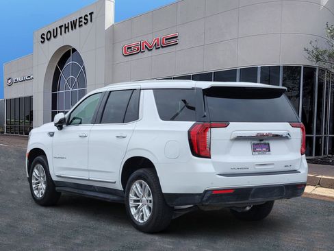 Certified 2024 GMC Yukon SLT w/ SLT Premium Package image 5