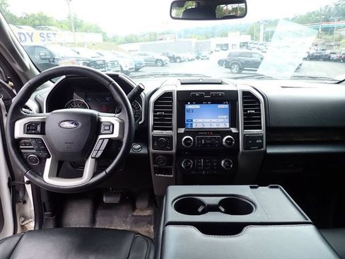 Used 2018 Ford F150 Lariat w/ Equipment Group 501A Mid AWD/4WD image 13