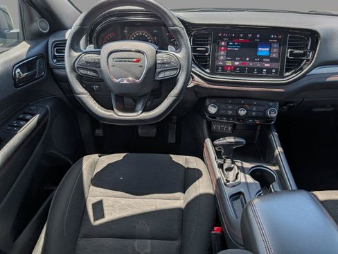 Used 2025 Dodge Durango GT AWD/4WD image 29