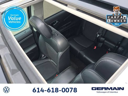 Used 2018 Dodge Journey Crossroad w/ Nav & Sun Group FWD image 22