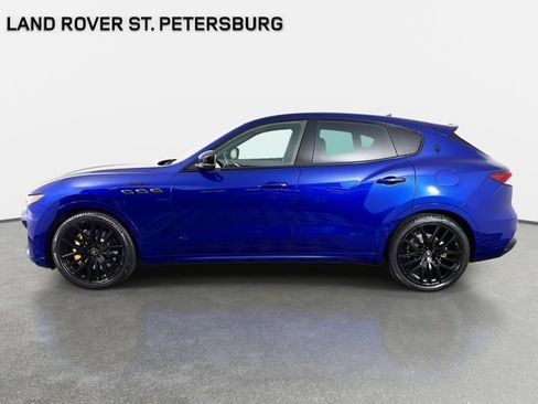 Used 2022 Maserati Levante Modena image 8