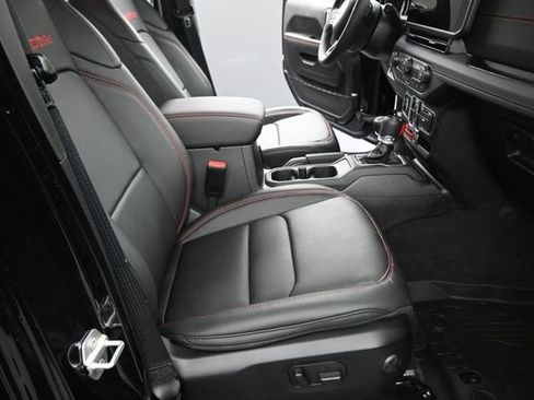 New 2026 Jeep Wrangler Unlimited Rubicon AWD/4WD image 23