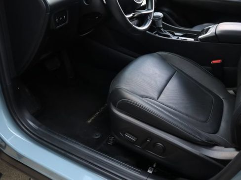 Used 2022 Hyundai Santa Cruz Limited w/ Cargo Package AWD/4WD image 17