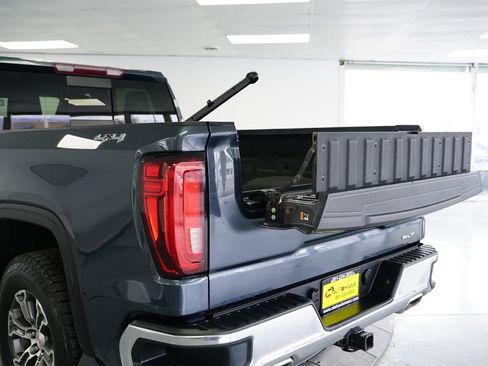 Used 2020 GMC Sierra 1500 SLT image 20
