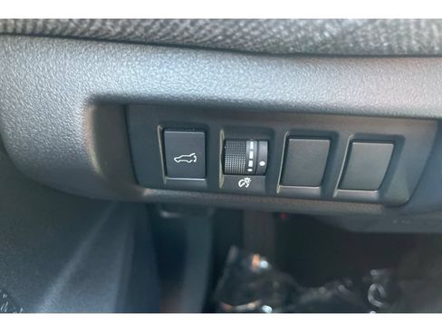 Certified 2026 Subaru Outback Premium AWD/4WD image 39