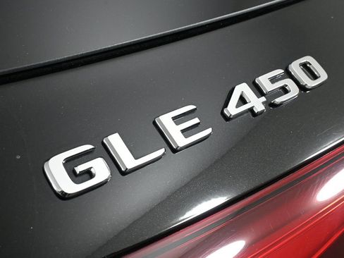Certified 2025 Mercedes-Benz GLE 450 4MATIC image 28