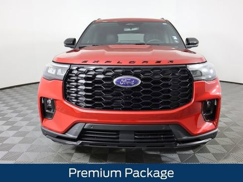 New 2026 Ford Explorer ST-Line w/ ST-Line Street Pack image 9