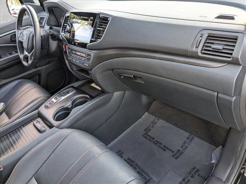 Certified 2023 Honda Passport TrailSport image 21