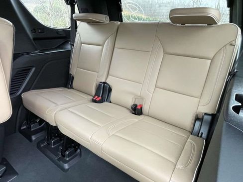 Used 2023 Chevrolet Tahoe Premier image 14