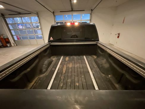 Used 2014 Nissan Titan PRO-4X w/ Pro-4x Luxury Package image 24