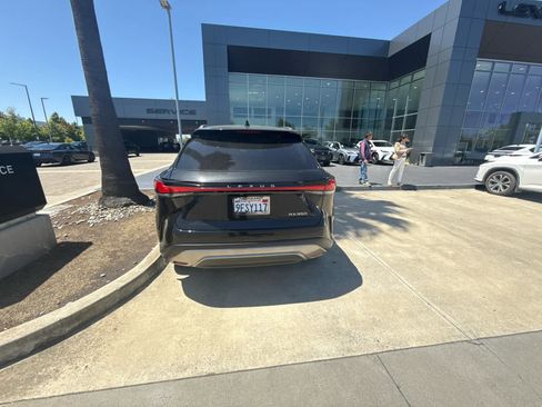 Used 2023 Lexus RX 350 Premium w/ Accessory Package (Z1) FWD image 6