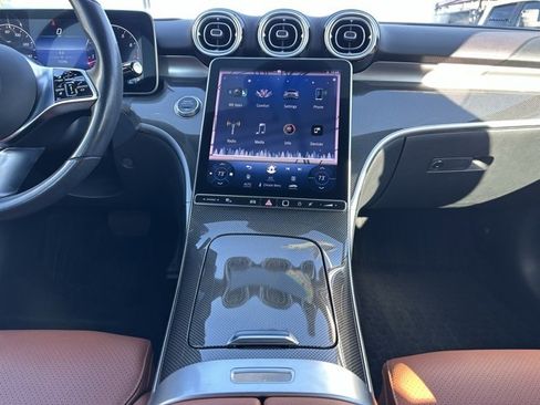 Used 2022 Mercedes-Benz C 300 4MATIC Sedan image 10