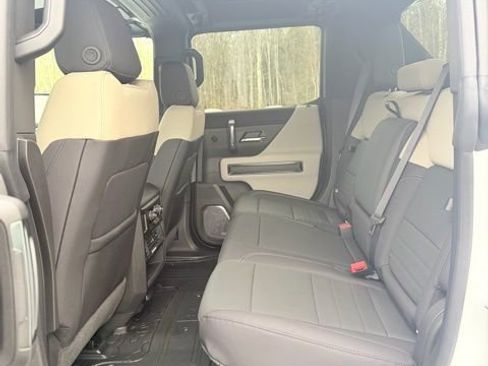 New 2026 GMC Hummer EV 4x4 Crew Cab image 38