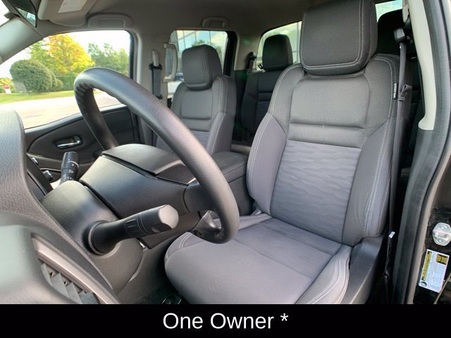 Certified 2023 Nissan Frontier SV w/ Tow Package AWD/4WD image 12