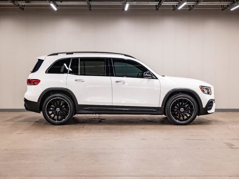 Used 2020 Mercedes-Benz GLB 250 4MATIC image 38
