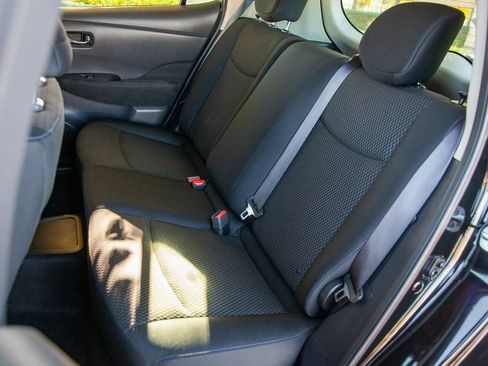 Used 2015 Nissan Leaf S w/ Charge Package image 11