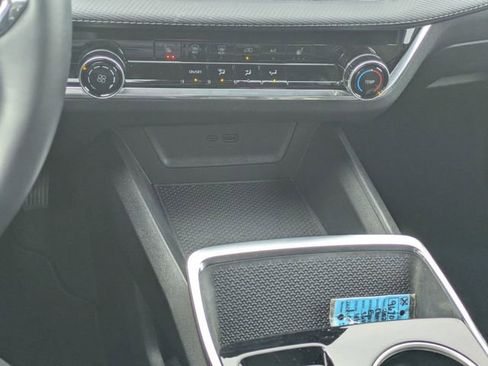 New 2026 Chevrolet Equinox LT image 19