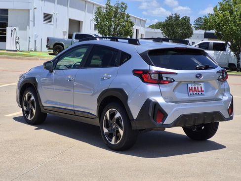 Used 2024 Subaru Crosstrek 2.5i Limited AWD/4WD image 4