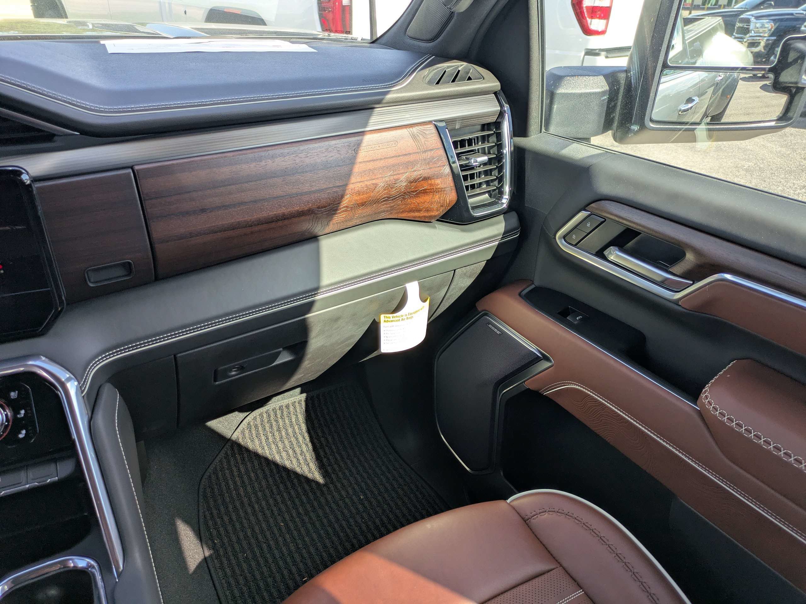 Used 2026 GMC Sierra 3500 Denali Ultimate AWD/4WD image 18