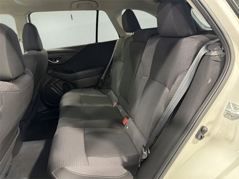 Used 2023 Subaru Outback Premium image 29