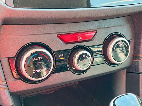 Used 2023 Subaru Crosstrek 2.5i Limited image 15