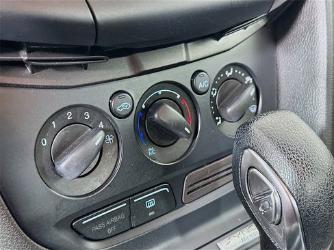 Used 2013 Ford Focus S image 14