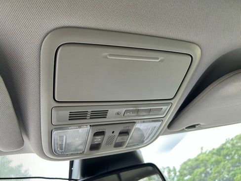 Used 2014 Honda Odyssey EX-L image 30