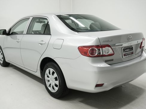Used 2013 Toyota Corolla L image 6