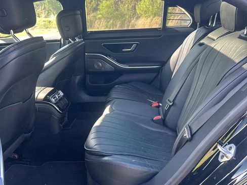Used 2022 Mercedes-Benz S 500 4MATIC image 6