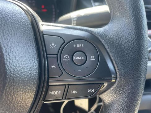 Used 2026 Toyota Corolla LE FWD image 21