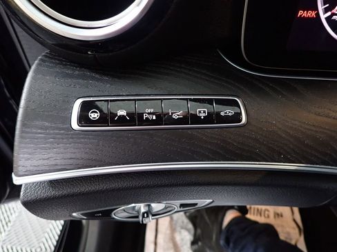 Used 2018 Mercedes-Benz E 43 AMG 4MATIC Sedan image 27