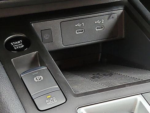 New 2026 Nissan Kicks SV image 17