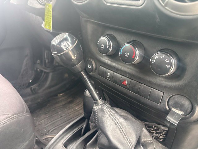 Used 2014 Jeep Wrangler Unlimited Sport AWD/4WD image 29